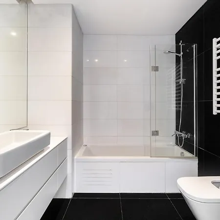 דירה Whome Urban Retreat W/parking, Elevator & Ac By Benfica Stadium
