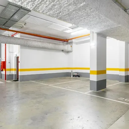 Whome Urban Retreat W/parking, Elevator & Ac By Benfica Stadium 公寓 Lisboa