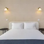 Whome Urban Retreat W/parking, Elevator & Ac By Benfica Stadium * Lissabon