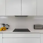 Whome Urban Retreat W/parking, Elevator & Ac By Benfica Stadium Lissabon